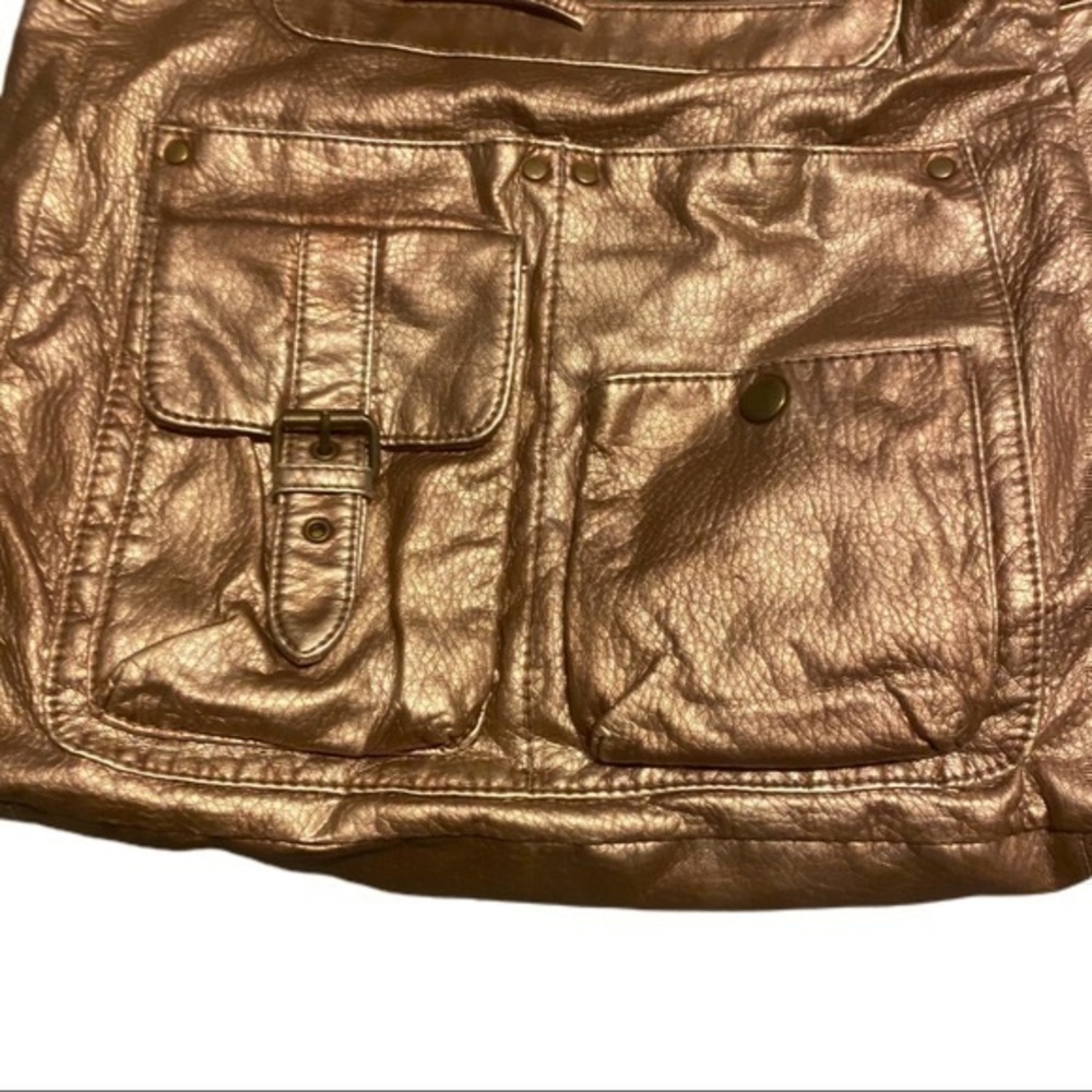Vintage Women’s faux leather gold shoulder bag - Picture 2 of 4